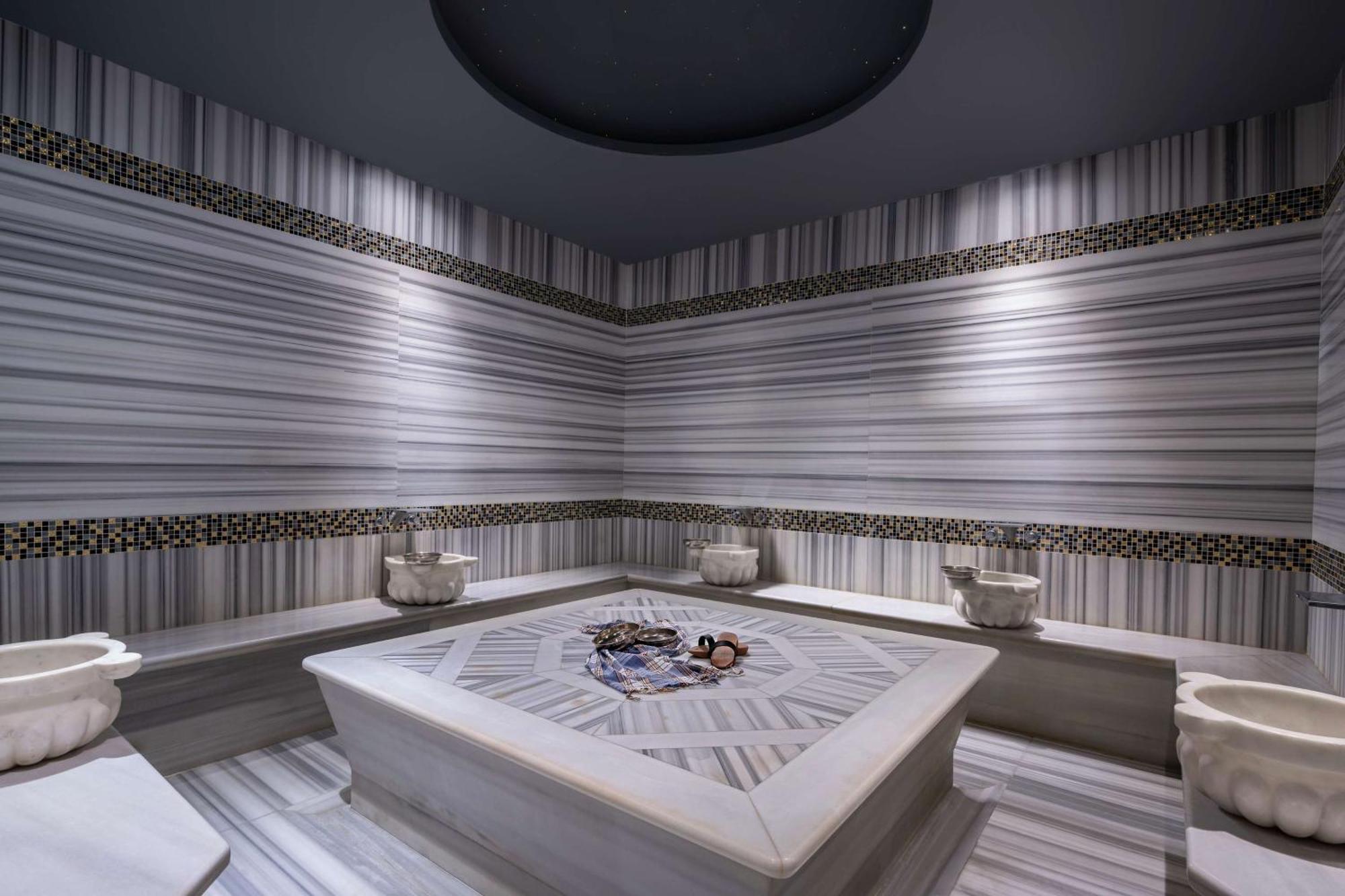 Doubletree By Hilton Istanbul Gayrettepe Hotel Exterior photo Turkish bath